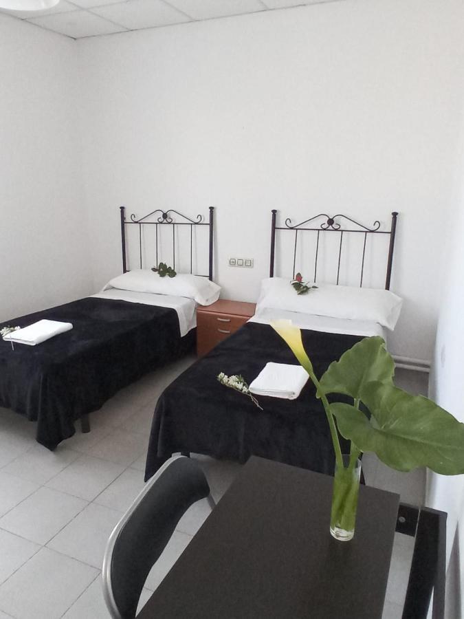 Hostal San Cristobal - Pontedeume エクステリア 写真