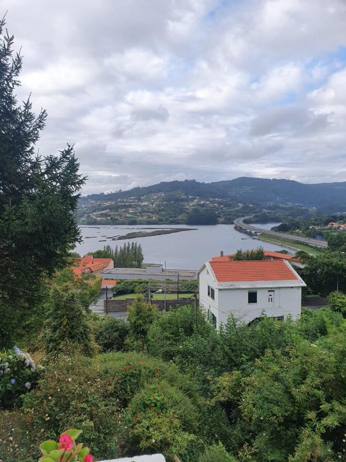 Hostal San Cristobal - Pontedeume エクステリア 写真