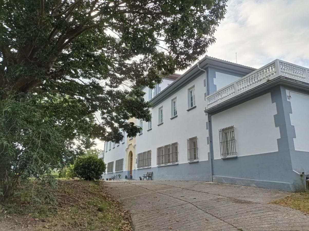 Hostal San Cristobal - Pontedeume エクステリア 写真