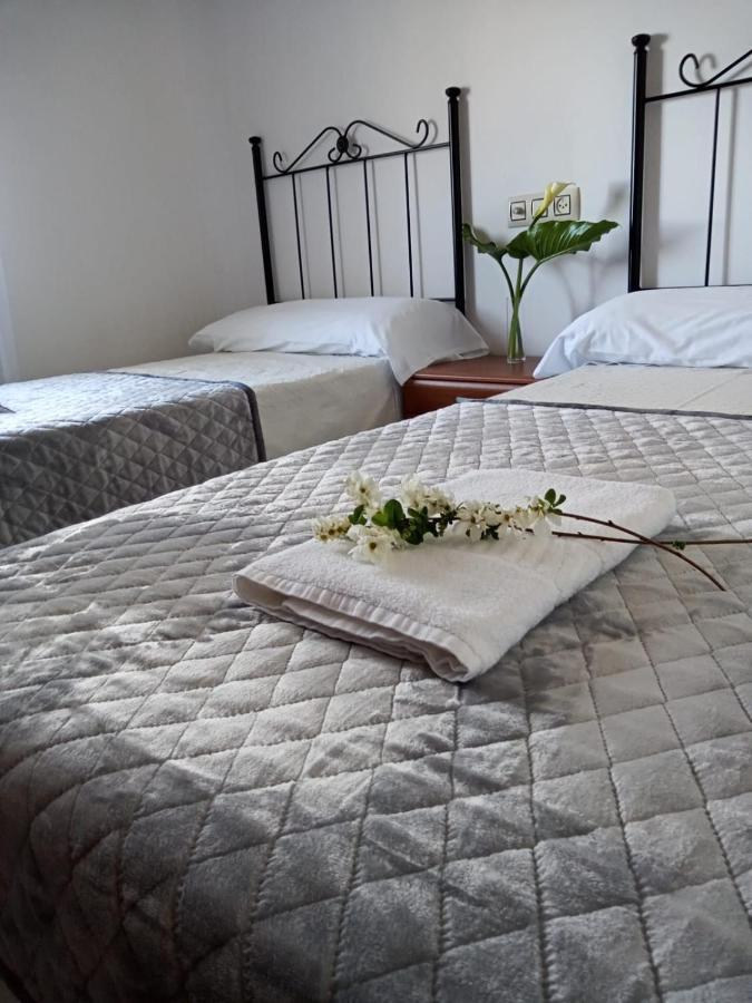 Hostal San Cristobal - Pontedeume エクステリア 写真