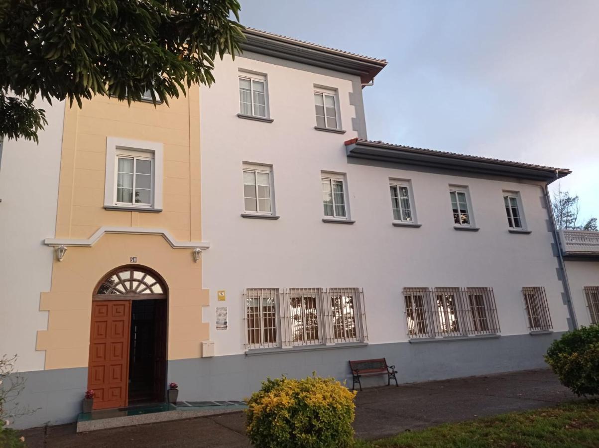 Hostal San Cristobal - Pontedeume エクステリア 写真